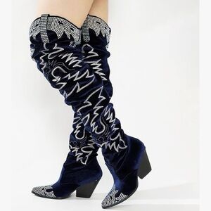 Chic Black Velvet Over-the-Knee Boots